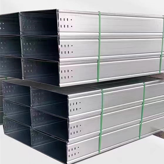 大跨距槽式电缆桥架