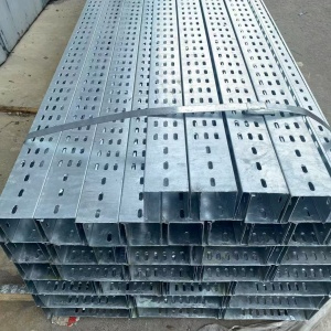 多孔桥架（热浸锌）槽式